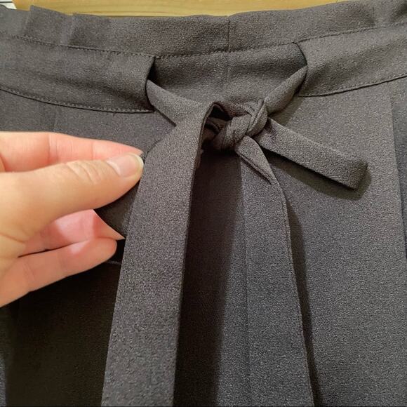 DR2 Daniel Rainn Black Tie Waist Dressy Shorts Womens M Stretch Beachy Casual - Picture 5 of 8